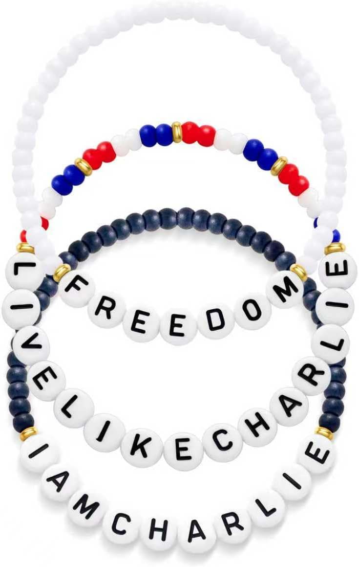 Charlie Kirk Beaded Bracelet, 3Pcs Hero Freedom Letter Bead Merch USA Bracelets Memorial A True Patriot Pray Justice Wristbands Gift Jewelry