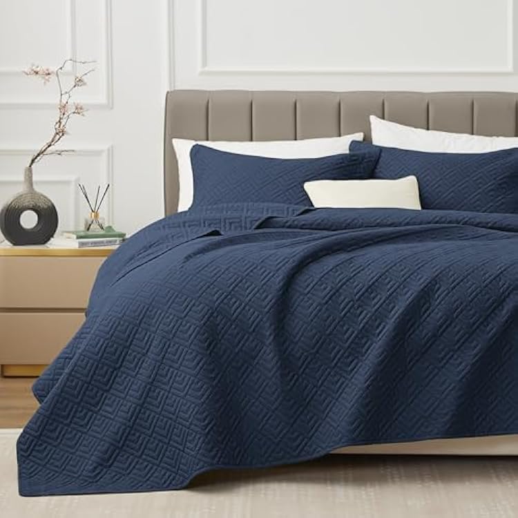 EXQ Home Quilt Set Twin Size Navy 2 Piece,Lightweight Soft Coverlet Modern Style Squares Pattern Bedspread Set for All Season1 Quilt,1 Pillow Shams