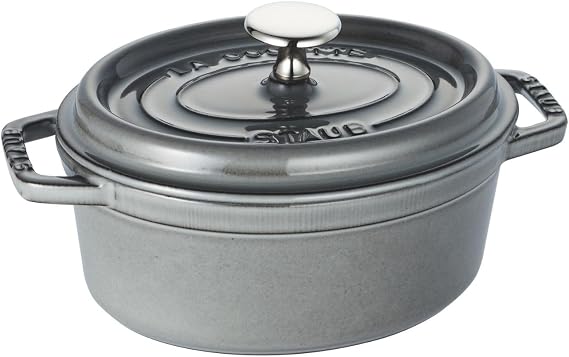 Staub Cocotte | Serves 1 to 2 people, great for those who want to enjoy a table like soup, gratan, small stew, or bistro