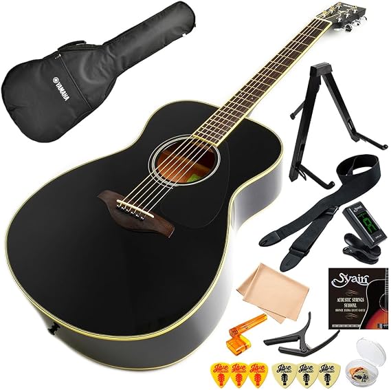Yamaha FS820 BL Acoustic Guitar Beginner Set, 11 Pieces, Black