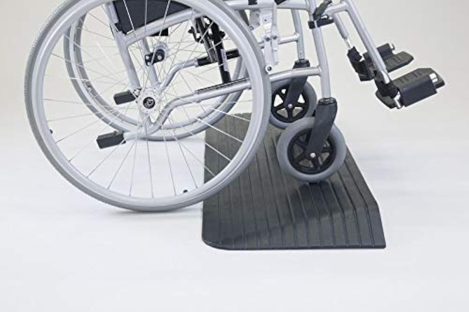 The Ramp People Rubber Ramps for Wheelchairs 2.5cm - 10cm (10cm/4") 1000kg Capacity Rubber Threshold Ramps