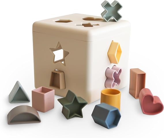 mushie Shape Sorting Box | Made in Denmark (10+ Months)