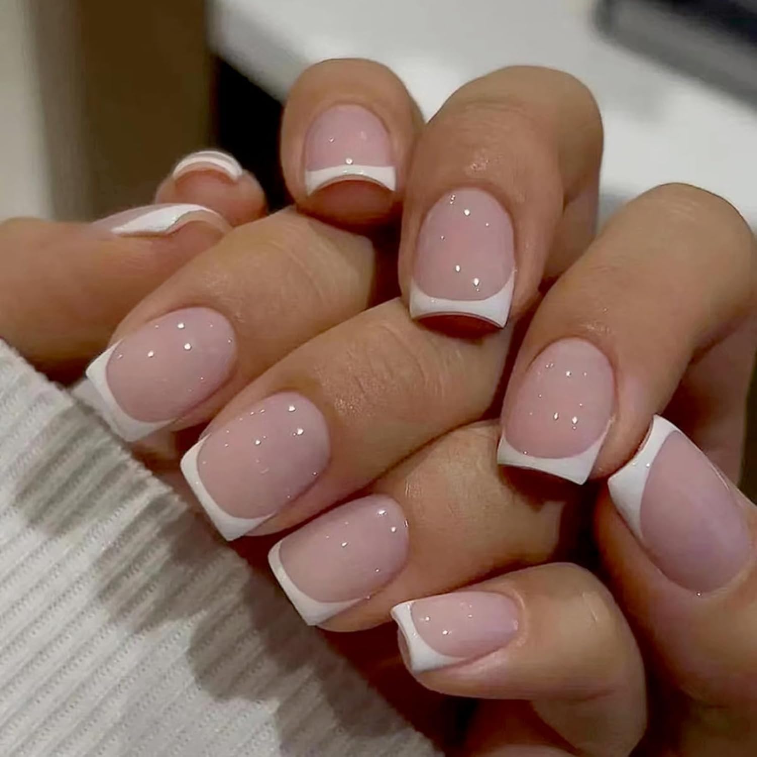 24 Pcs French Tip False Nails - Short Square Pink Press on Nails with White TipFull Cover Fake Nails for Women and Girls Nail Art French White Tip
