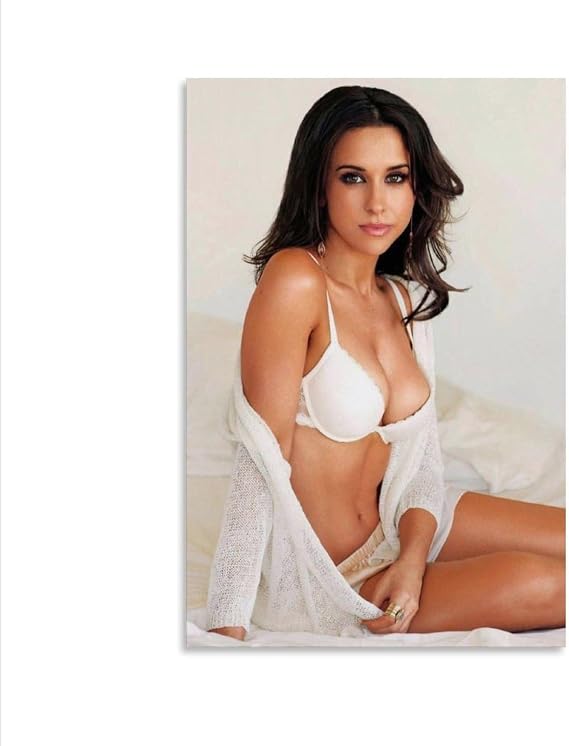 SUKWA Lacey Chabert Bikini Sexy Actress Hot Girl Room Wall Decor Canvas Bedroom Office Gift 12x18inch(30x45cm)