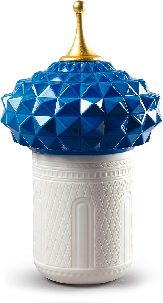 LLADRO South Tower Candle 1001 Lights. Unbreakable Spirit Scent. Porcelain Candle.