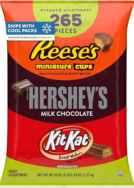 HERSHEY'S, KIT KAT & REESE'S Assorted Chocolate Candy Bag, 80.32 oz | Miniature Hershey Chocolate Bars, Reese's Peanut Butter Cups, Kit Kat, Chocolate Candy Variety Pack, 265 individually wrapped