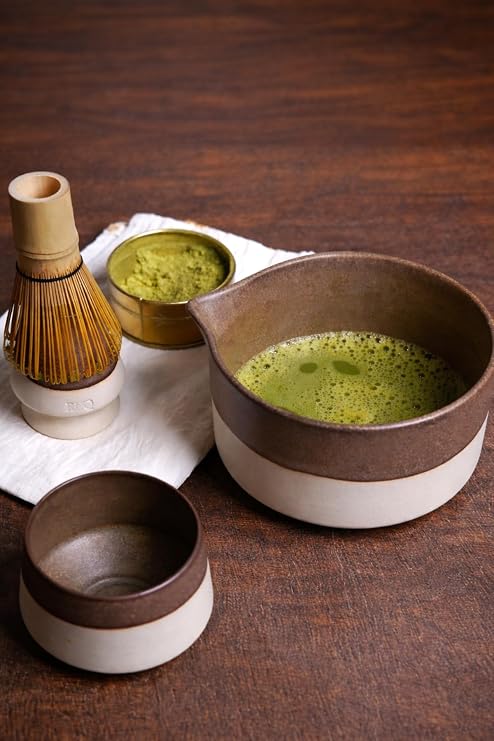 Kahverengi Matcha Seti + 1 Fincan (600 ml + 200 ml)