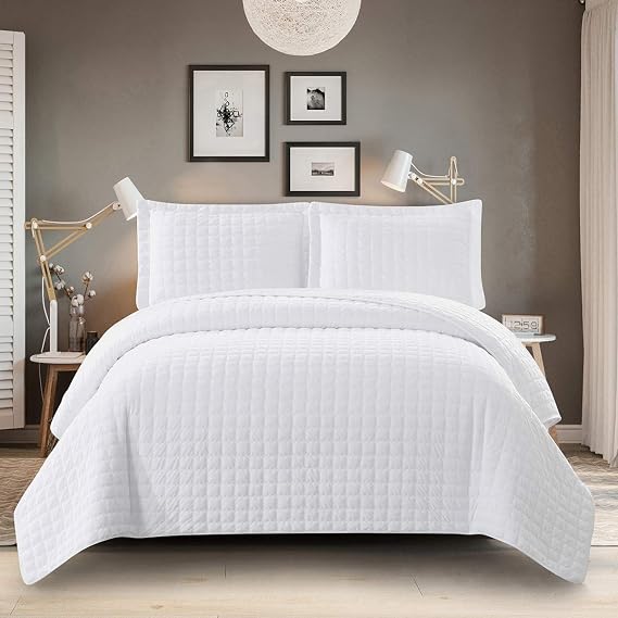 Royal Hotel Bedding King Size Velvet Quilt Set Oversized Plush Luxury Coverlet Bedding Set with 2 Pillow Shams, Soft Lightweight Bedspread, White, 110" x 96"