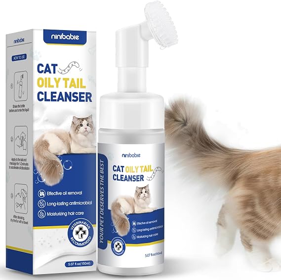 Cat Oily Tail Cleanser, Built-in Brush, pH-Balanced, 5.07 fl oz | Helps Lift Oil, Grease and Flaky Buildup From the Tail Area | Designed for Routine Grooming of Cats With Oily Tails