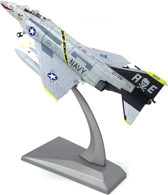 Enatuhter Diecast Military Models 1/100 US F-4 Phantom II Pirate Flag Ghost Fighter Jet Model Attack Plane Bomber Model Airplane for Gift