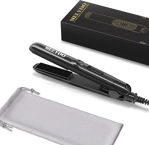 Mini düz demir, 1,8 cm seramik küçük saç düzleştirici, kısa saçlar için düz ütüler, hafif bukleler ve patlamalar, taşınabilir seyahat mini saç düzleştirici, çift voltajlı (Siyah)