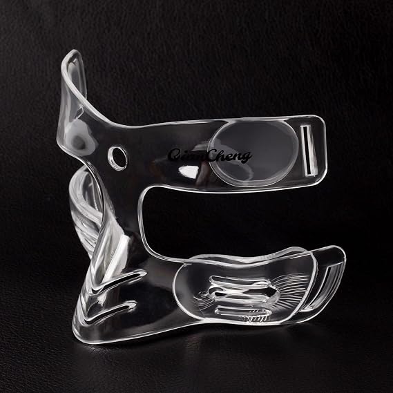 Qiancheng Nose Guard with Silicone Pads Face Shield for Broken Nose, Adjustable Face Guard with Padding, Protection from Impact Injuries to Nose and Face for Unisex Adult