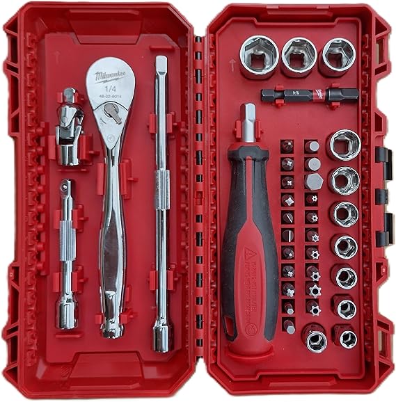 Milawaukee Ratchet, Socket and Bit Set 1/4 Inch 38 Pieces
