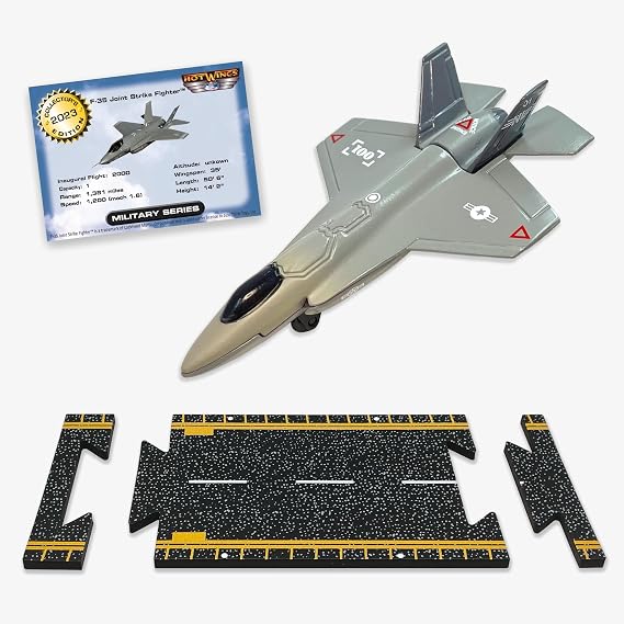 Hot Wings Planes Hot Wings Joint Strike Fighter with Connectible Runway, Grey