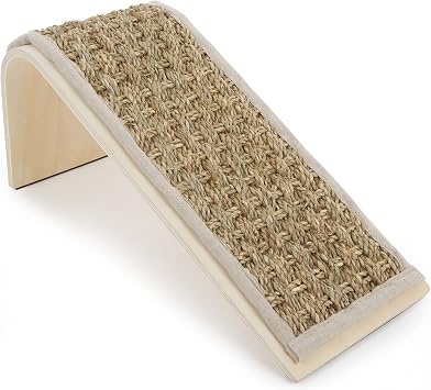 Petlinks Sea Ramp Seagrass Angled Cat Scratcher, Catnip Included - Randomly Selected Color, One Size