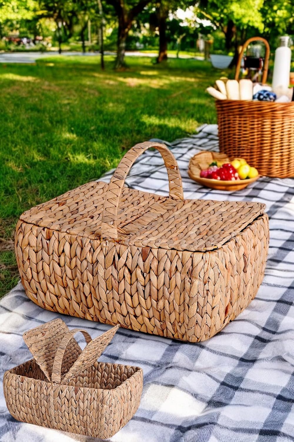 Deconox Handmade Water Hyacinth Large Size Wire Mesh Picnic Basket with Lid Rectangular - 46X30cm - 20-36cm