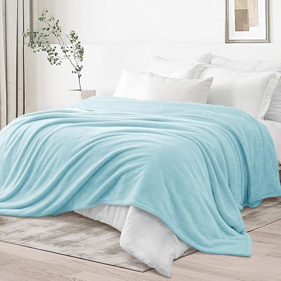 Whale Flotilla Fleece Queen Size Blanket for Bed, 230x230 CM