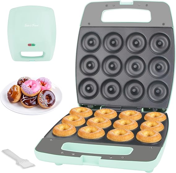 Baker's Friend Mini Donut Maker Machine, Bake 12 Mini Doughnuts, Maquina Para Hacer Donas, Perfect for Breakfast, Snacks, Desserts & More