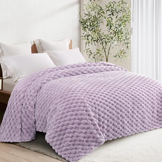 Whale Flotilla Soft 3D Jacquard Fleece King Size Bed Blanket, 230x264CM